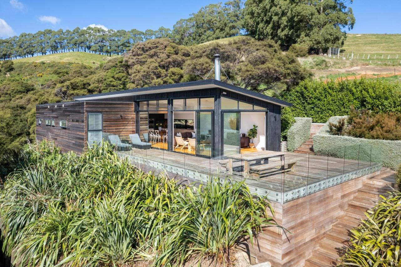 Million Dollar View - Takamatua Holiday Home Akaroa Exterior foto